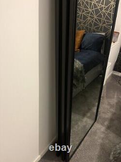 3x Black And Mirror spacepro sliding wardrobe doors