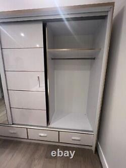 Brand new large luxury white gold silver sliding wardrobes (pick up only)