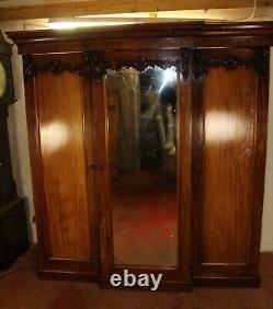 Victorian Mahogany 3 Door Mirrored Breakfront Wardrobe with Slides